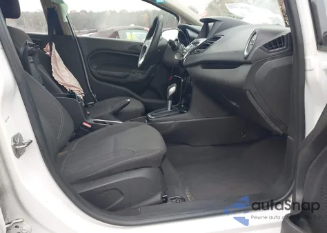 2019 Ford Fiesta Se z USA, uszkodzony, nr VIN 3FADP4BJ4KM134140